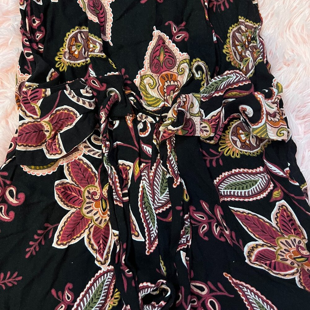Target Patterned Summer Romper - Picture 4 of 4